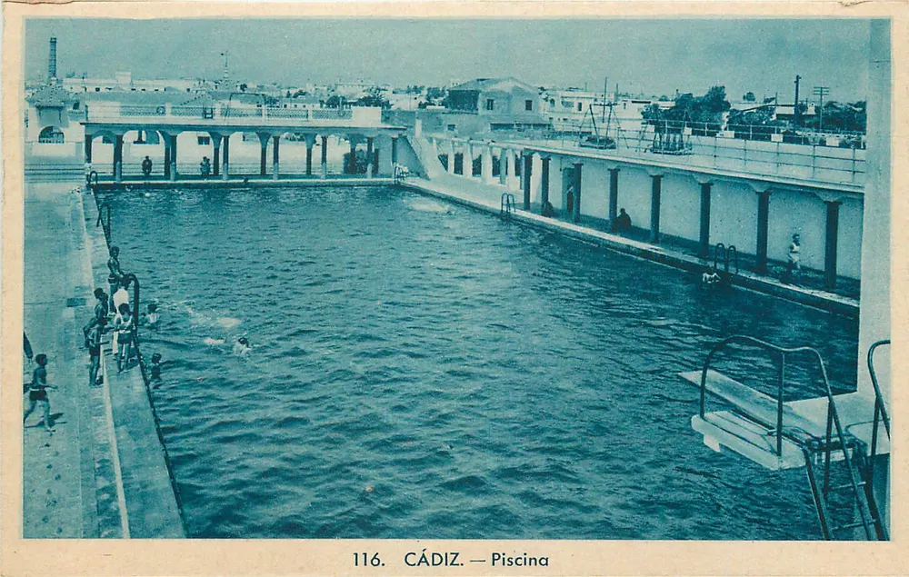 Cádiz — Piscina — L. Rolsin, fot. — Barcelona - Frente
