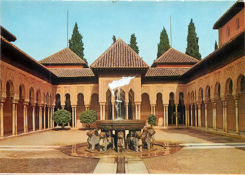 Alhambra - Pátio dos Leões — Série 45, n° 19 — editor Zerkowitz, Barcelona - Frente