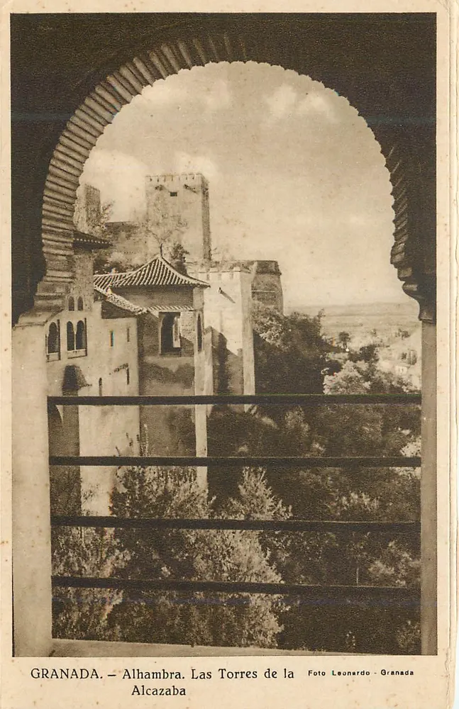 Granada – Alhambra. As Torres da Alcazaba — Foto Leonardo - Granada - Frente