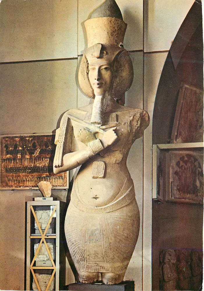 Statue du roi Akhenaton d'Amarna — 18e dynastie, 1364 av. J.-C. — Éditeur Landrock, n° 511 - Recto