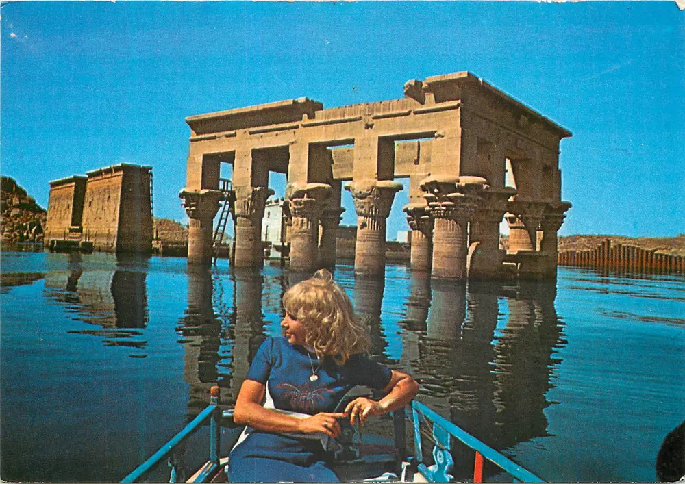 Tempel der Isis in Assuan — teilweise von den Fluten des Nils bedeckt — Verlag Ägypten, Nr. 520 - Vorderseite