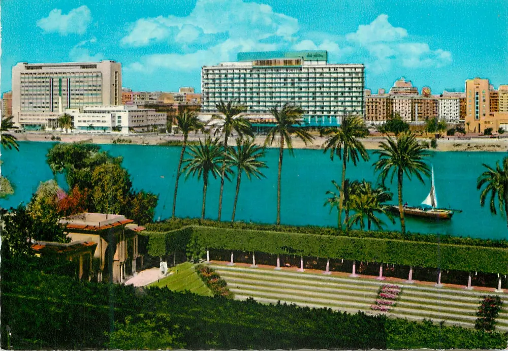 Cairo - Hotel Nile Hilton e Palazzo Municipale — A.R.E. Egitto, n. 648 - Recto