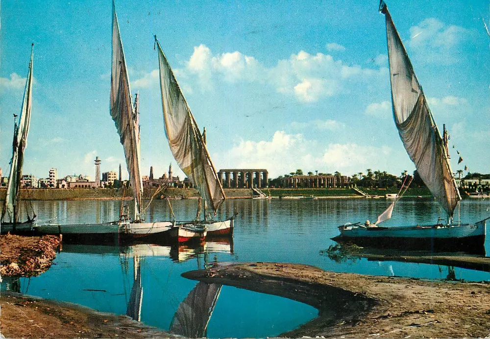LUXOR — Vista do Nilo — A.R. Egypt - Frente