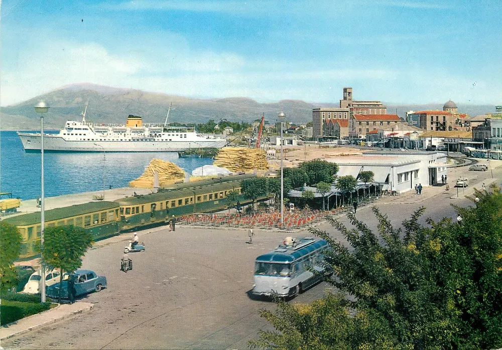 Patras — Widok wybrzeżny — Wydawca Delta, nr 812 - Awers