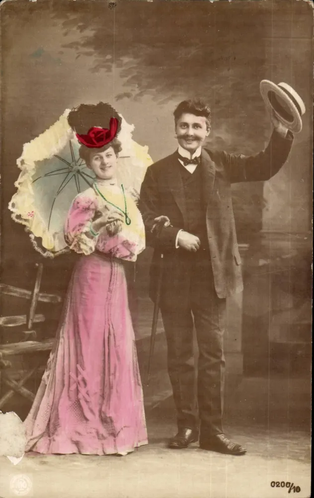 Casal em traje de noite — estúdio — editor '0200/10' - Frente