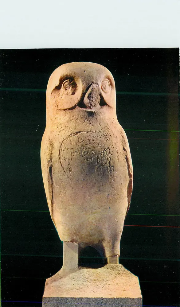 Eule — Museum der Akropolis — Athen, Anfang des 5. Jahrhunderts v. Chr. - Vorderseite