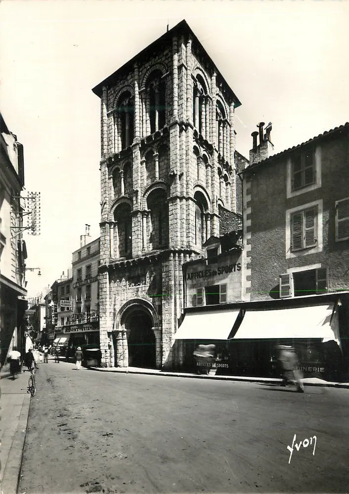 Tour St-Porchaire — Poitiers (Vienne) — Yvon - Vorderseite