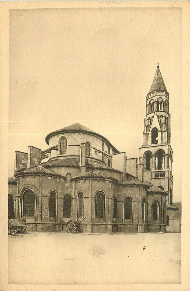 Saint-Léonard (Hte-V) — Die Kirche — Edit. Dhubert - Vorderseite