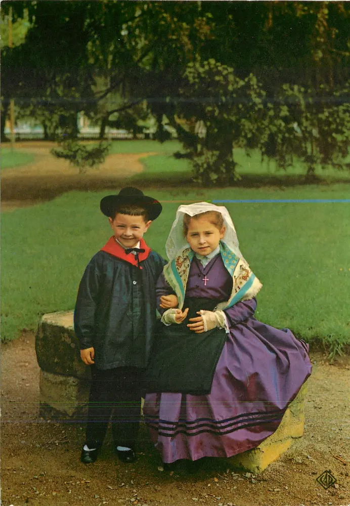 Kinder in traditionellen Kleidern aus dem Limousin — Serie 1528 — Elnacap - Vorderseite