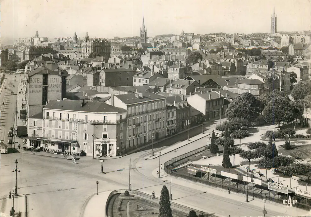Limoges - Vista geral para a Cidade — C.A.P. (51) « REAL-PHOTO » - Frente