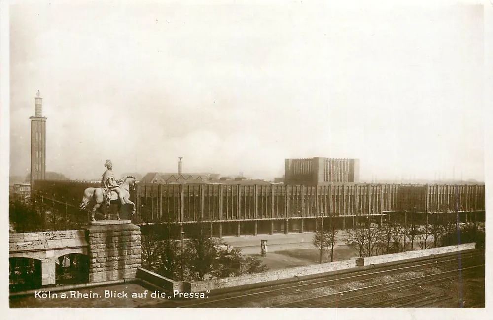 Köln nad Rynem — widok na 'Pressa' — Echre Photographie, nr 506 - Awers