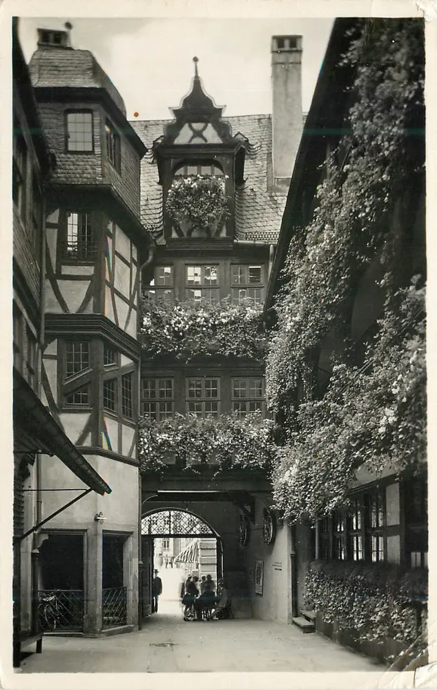 Frankfurt a.M. — Römerberg-Gestümpfe — Aufnahme von Rolf Kellner, Nr. 3596 - Vorderseite