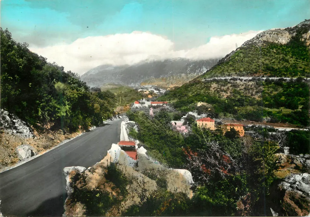 Maratea — Küstenpanorama — Ediz. Ditta F. & U. Scoppetta di U. S. Maratea - Vorderseite