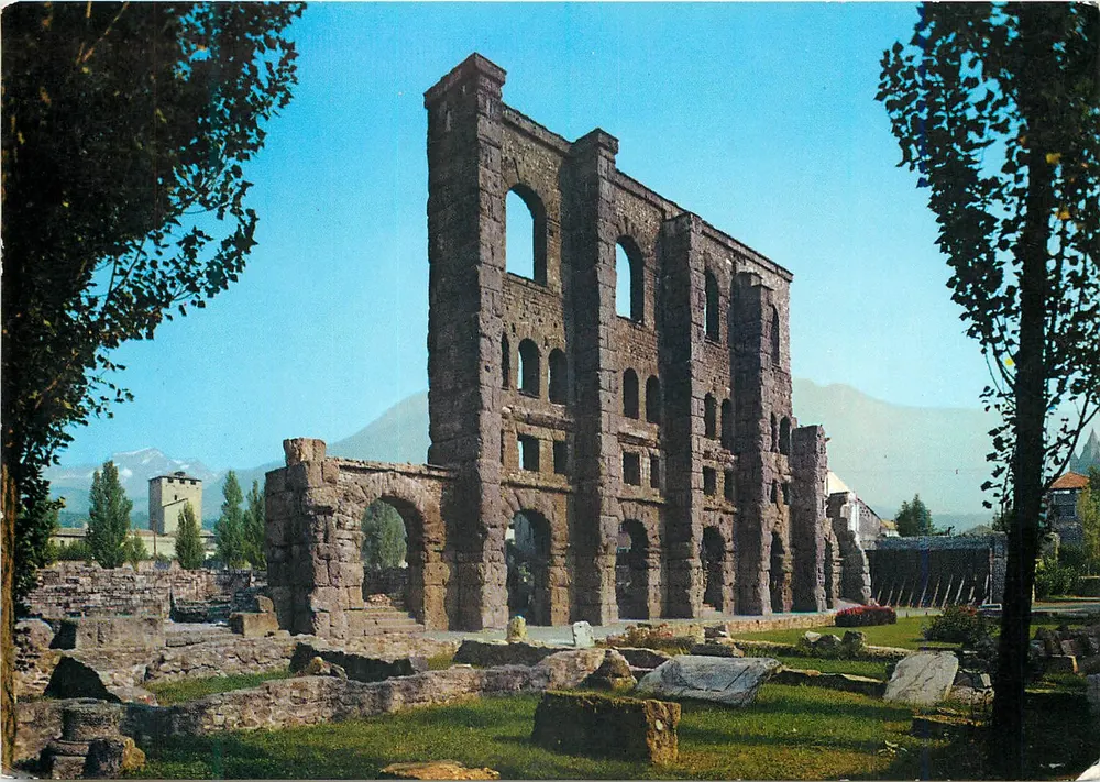 Aosta - Teatro Romano — editor Escl. Capurso, n° 583 - Frente