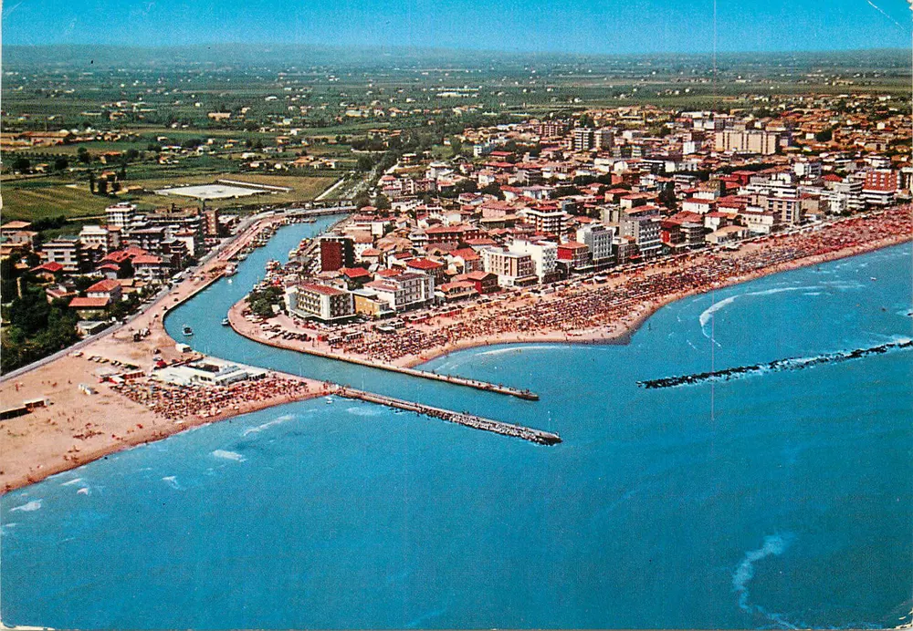 Bellaria — Vue aérienne — Ed. B. Marcaccini - Rimini - Awers