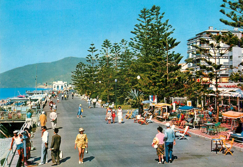 Bordighera — Promenade des Fleurs — Éditeur Bruno & C. n° 513-018 - Vorderseite