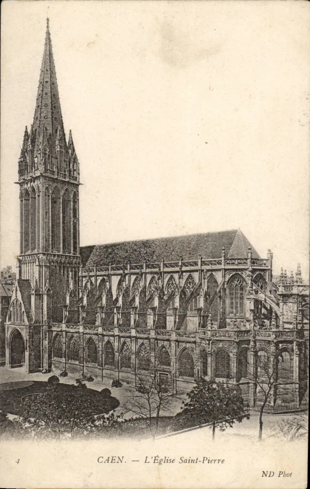 CAEN — A Igreja de São Pedro — ND Phot, n°4 - Frente
