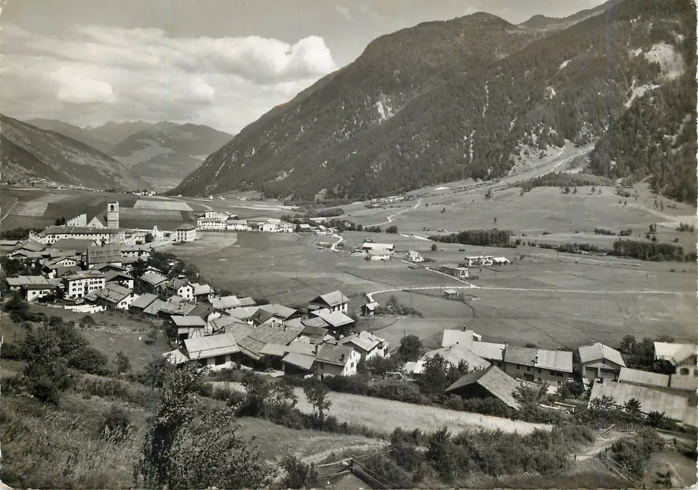 Müstair (Grischun) — vista panorâmica do vilarejo na vales — Verlag Otto Furter, Davos-Platz n°30-421 - Frente