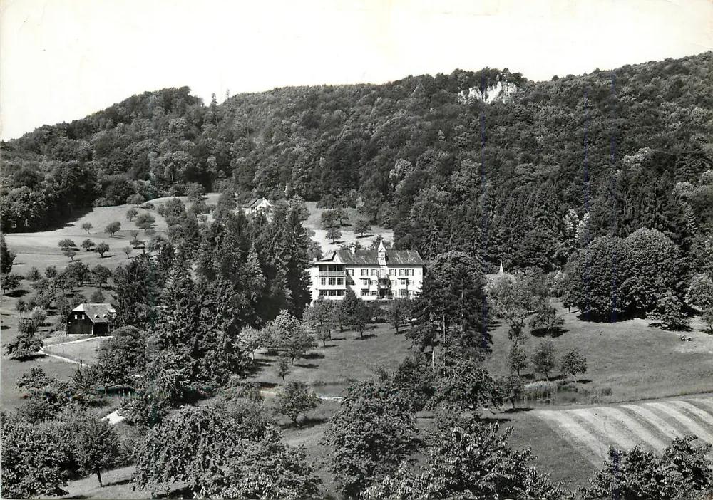 Hotel-Restaurante Bad Schauenburg — Liestal — Fot. C. Grauwiller & Sohn - Frente