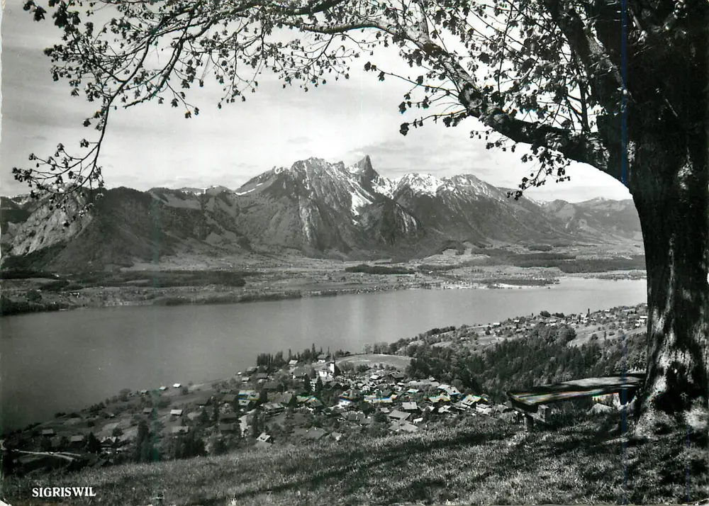 Sigriswil (Thunersee) — vista magnífica — Foto Arthur Baur, Oberhofen-Thunersee - Frente
