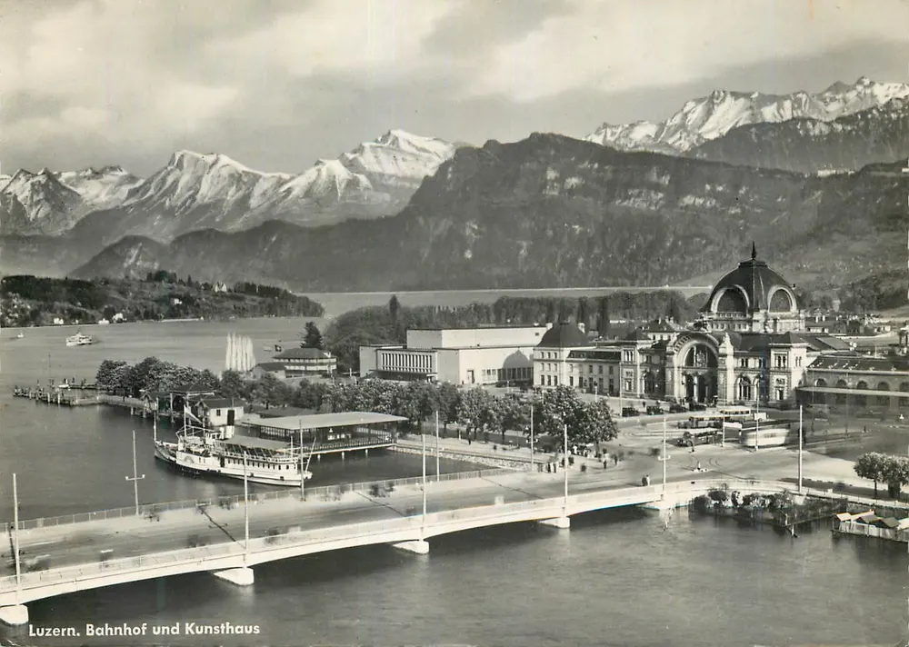 Luzern. Estação ferroviária e Museu de Arte — Verlag Globetrotter GmbH, n° 3235 - Frente