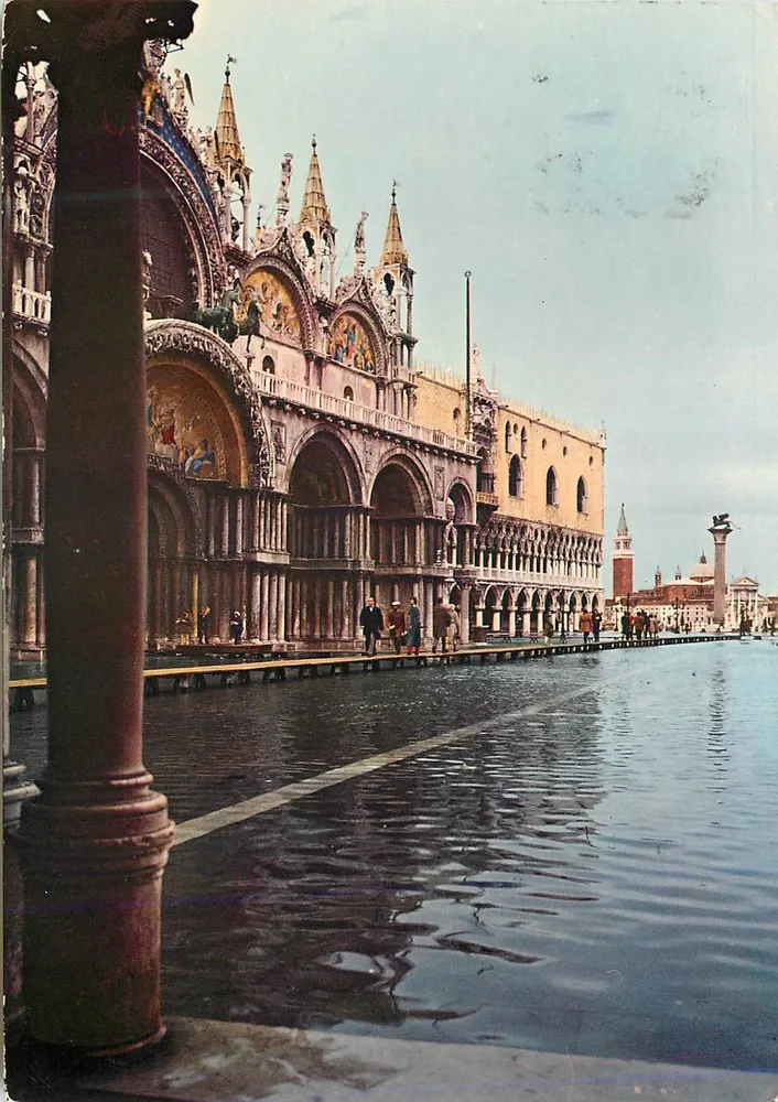 Veneza, Piazza San Marco — alta marea — editor G. Gerlin, n° 264 - Frente