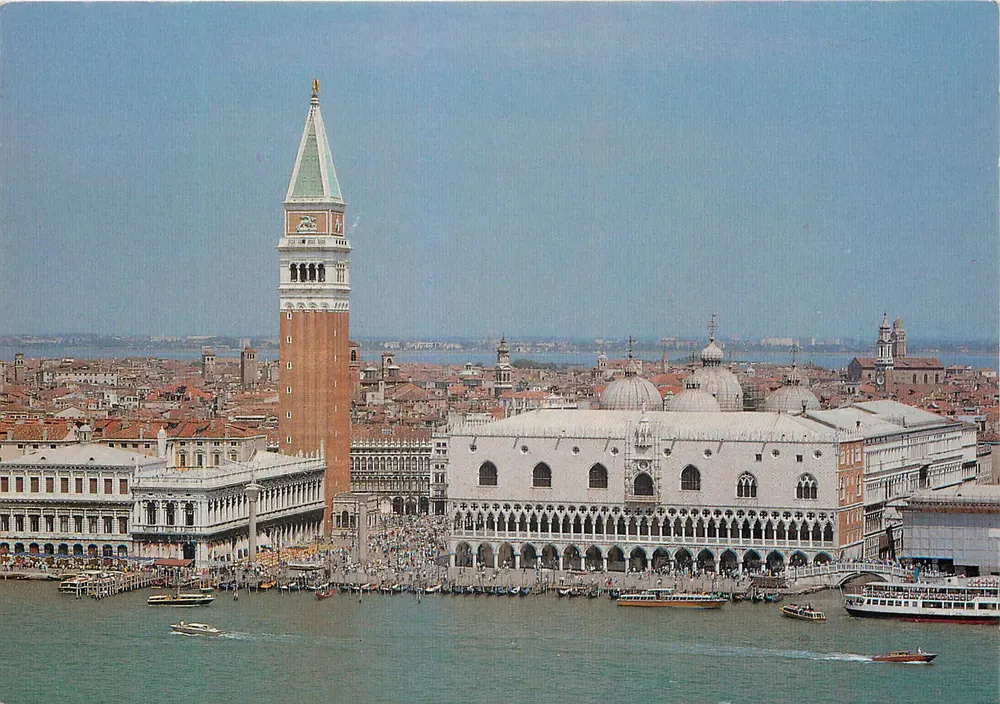 Veneza - Bacino di San Marco — S.A.T. Srl - 3572/A San Marco - Venezia - Frente
