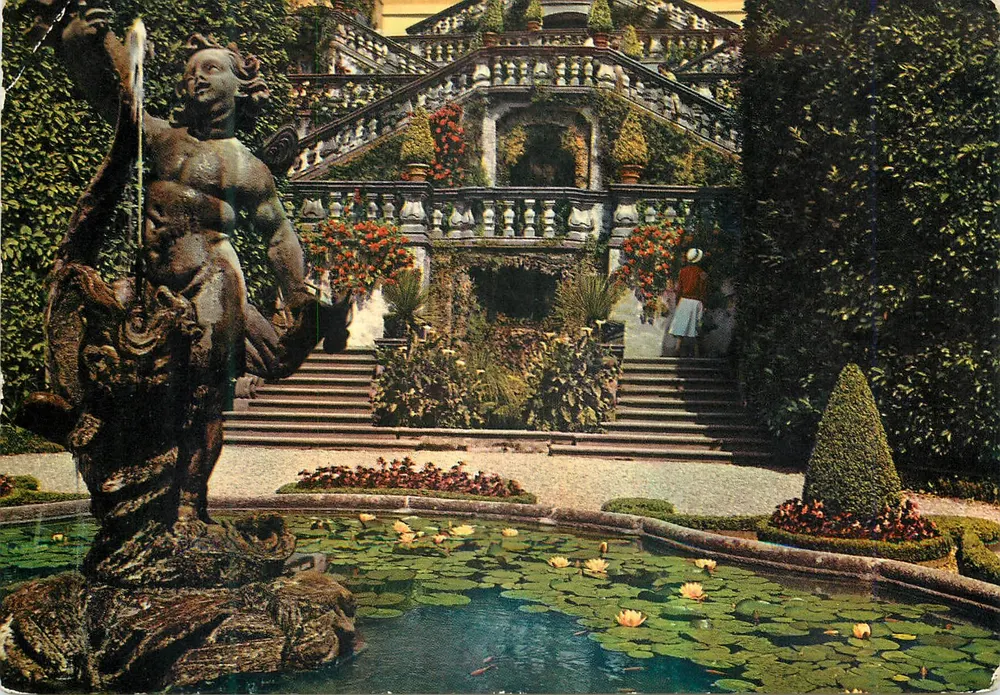 Villa Carlotta - Escadaria - Clerici - Frente