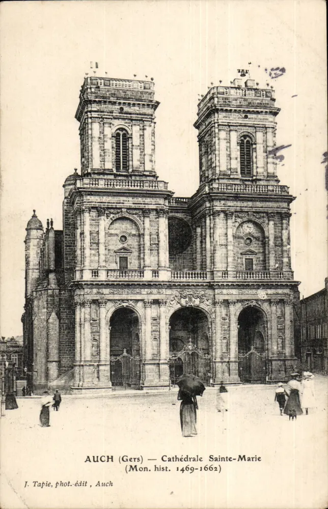Auch (Gers) — Catedral Santa Maria — J. Tapie, fotografia-editora, Auch - Frente