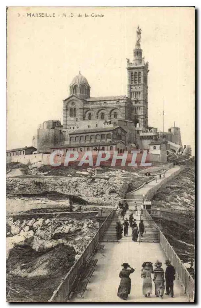 Marselha - N-D da Guarda — vista da basílica e do caminho da montanha - Frente