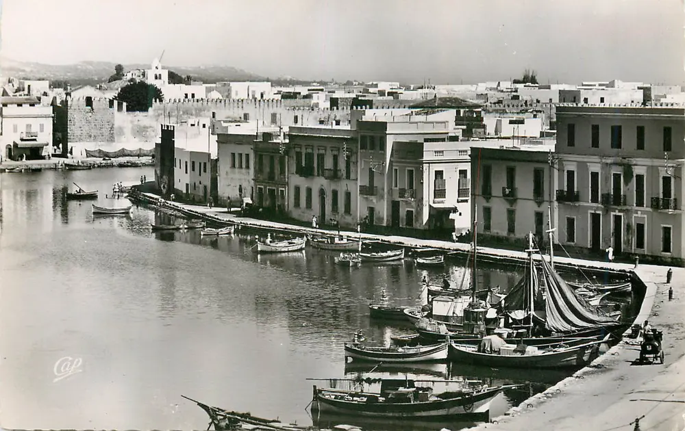 Bizerte — Stary Port — Cie des Arts photomécaniques -44, Rue Letellier - Paris - Awers
