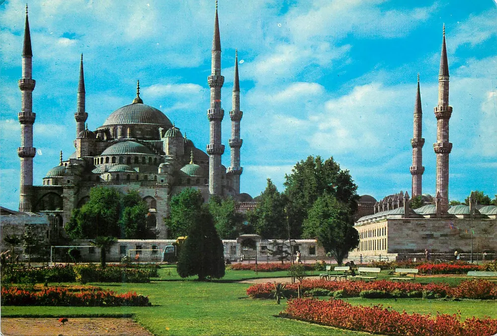 Blaue Moschee — Istanbul — Verlag APA OFSET BASIMEVİ, Nr. C-372 - Vorderseite