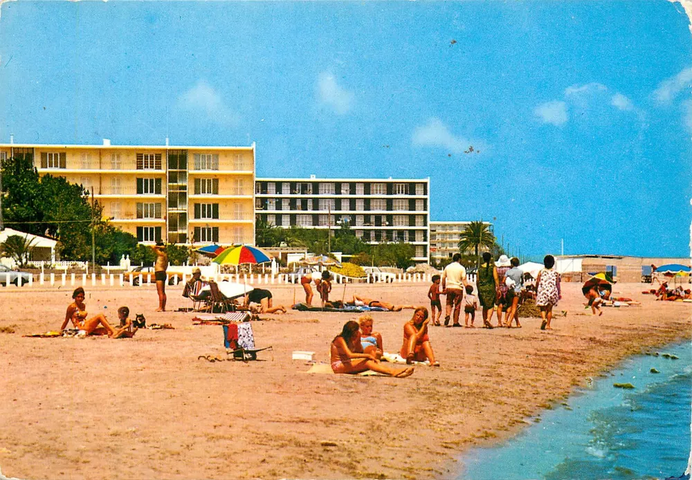 Praia de Denia (Alicante) — vista de férias — Bilhete postal antigo N°36, impressa na Espanha - Frente