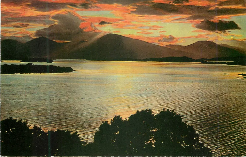 PÔR DO SOL EM BALMAHA, LAGO LOMOND — editor COLOURMASTER INTERNATIONAL, n° PT35560 - Frente