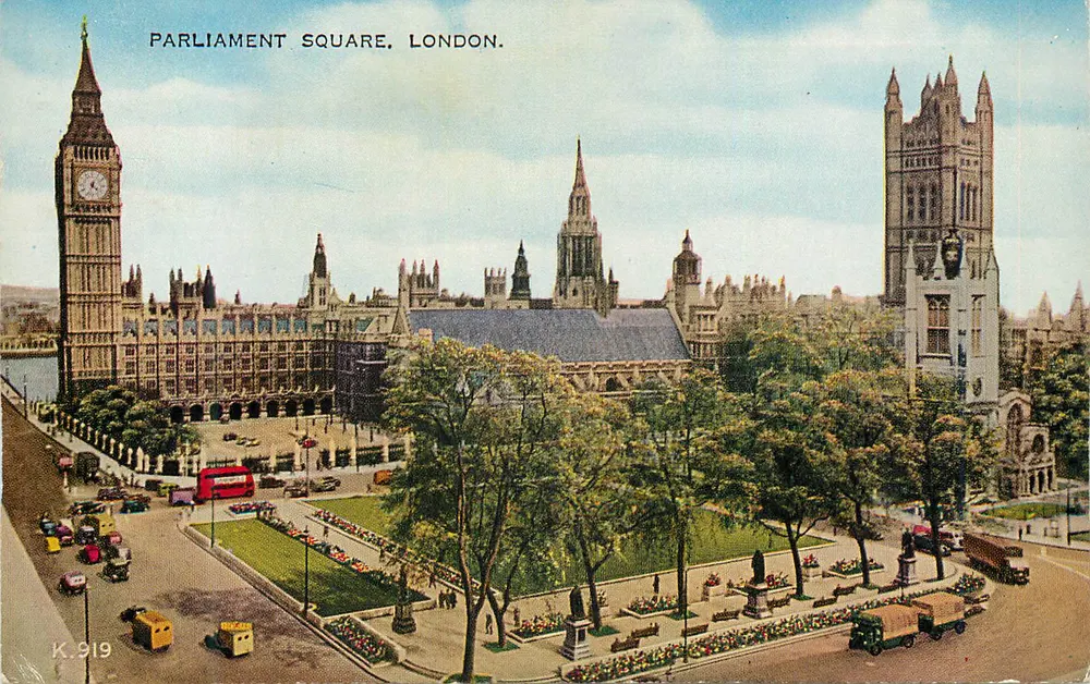 Parliament Square, Londres — vista panorâmica com o Big Ben — Valesque Postcard & Sons, Ltd. n° K.919 - Frente