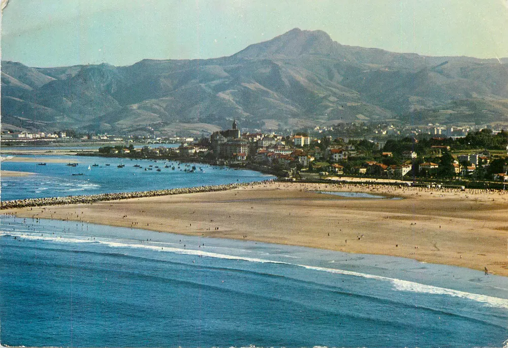 Praia e montanhas de Irun — Fuenterrabia — editor Fournier, Vitoria - Frente