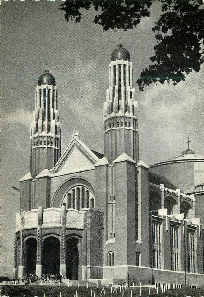 Basílica de Koekelberg — Bruxelas — editor Arts & Voyages, número de série não visível - Frente