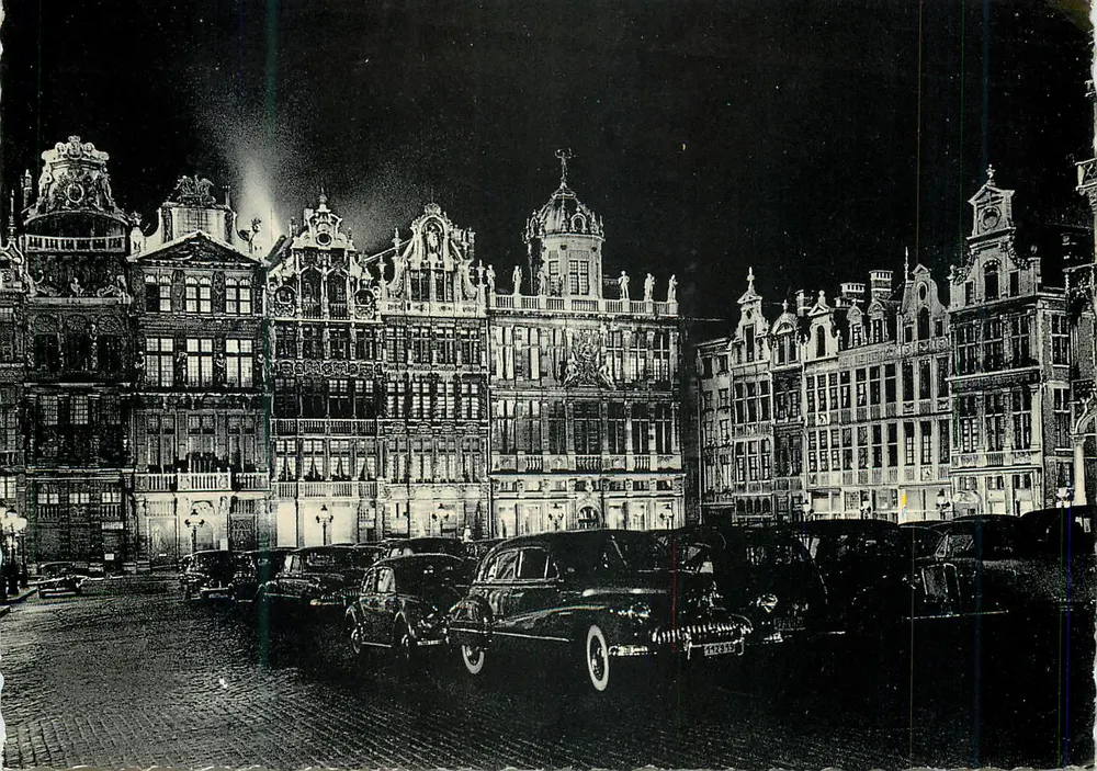 Bruxelas — Grand'Place iluminada — editor Nels, n° 33 - Frente