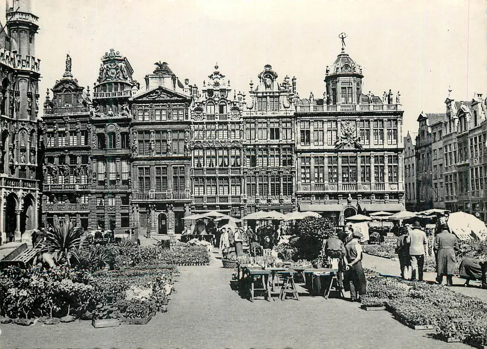Bruxelas - Grand'Place (N.O.) — Ern. Thill, Bruxelas, n° 13 - Frente