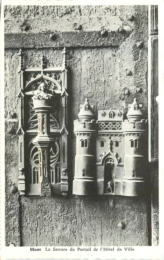 Mons — Der Schlossriegel des Rathausportals — kein Verlag oder Nummer sichtbar - Vorderseite