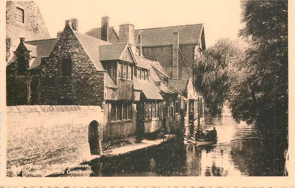 Canal de Bruges — Vista da rua Grand'Place — Livraria NELUS - Frente