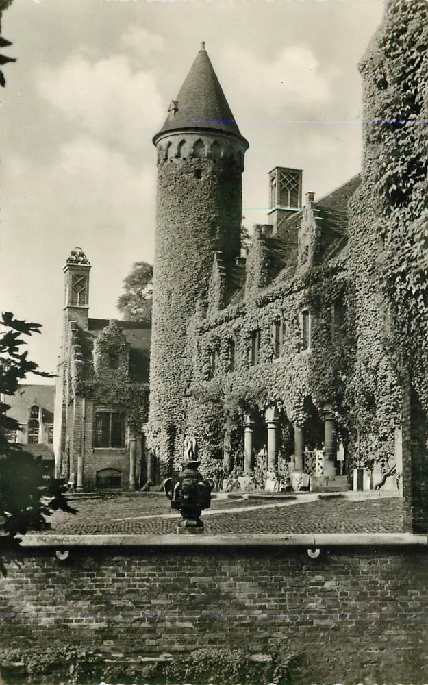 Castelo de Bruges — Museu Gruuthuse — editor Zeyen-Smit N.V. - Frente