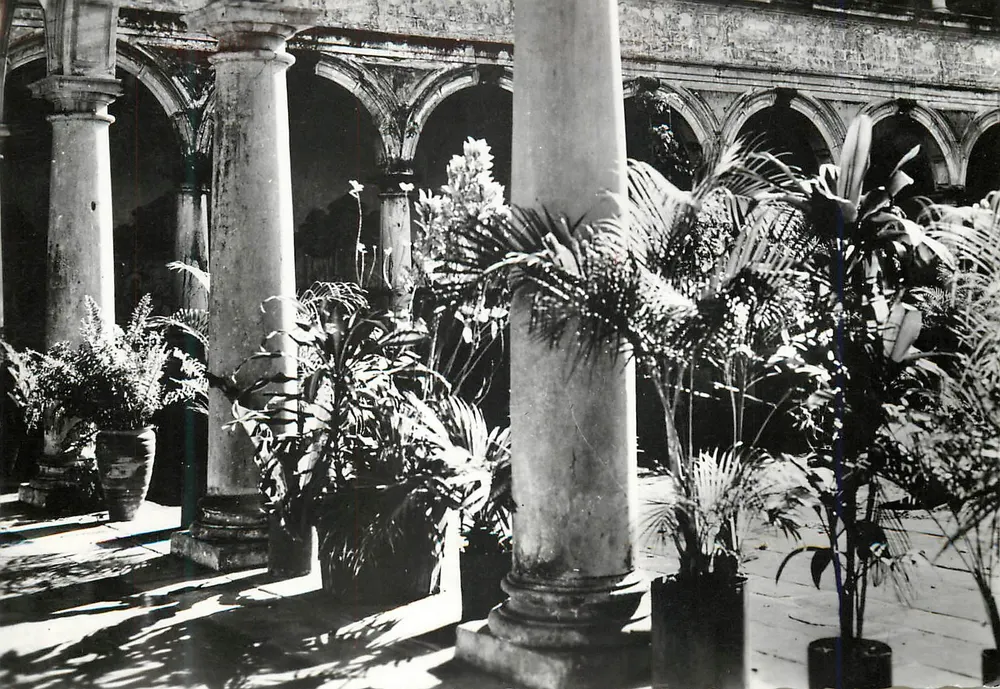Altes portugiesisches Klostergelände — Salvador (Bahia) — Foto A. Robillard, 84 bd Pasteur Paris - Vorderseite