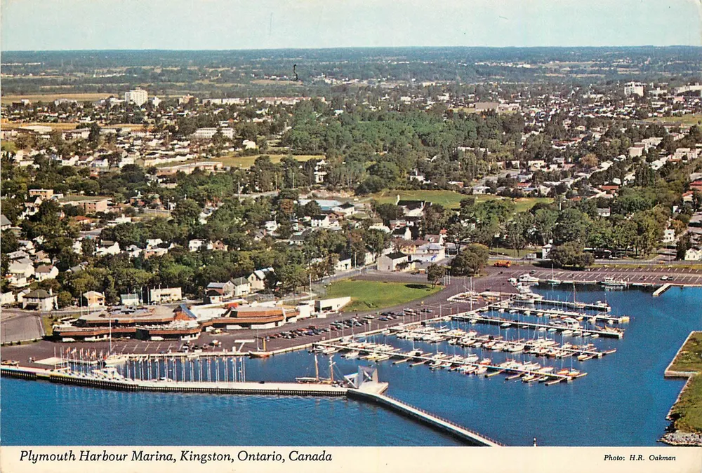 Plymouth Harbour Marina, Kingston, Ontario, Kanada — Foto H.R. Oakman - Vorderseite