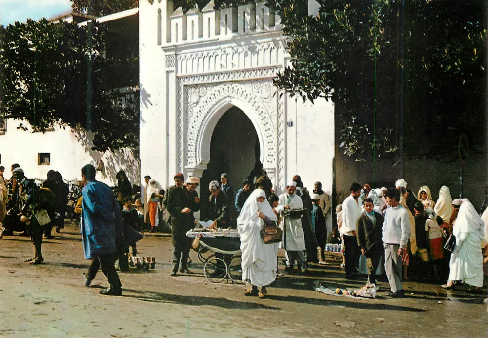 मेंडुबिया के द्वार — तंजर (मोरक्को) — प्रकाशक एंटोनियो, श्रृंखला 16617-XIV - आगे