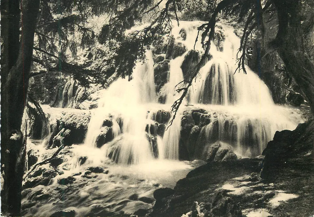 Ifrane - Cachoeira das Virgens — Edição Balima - Frente