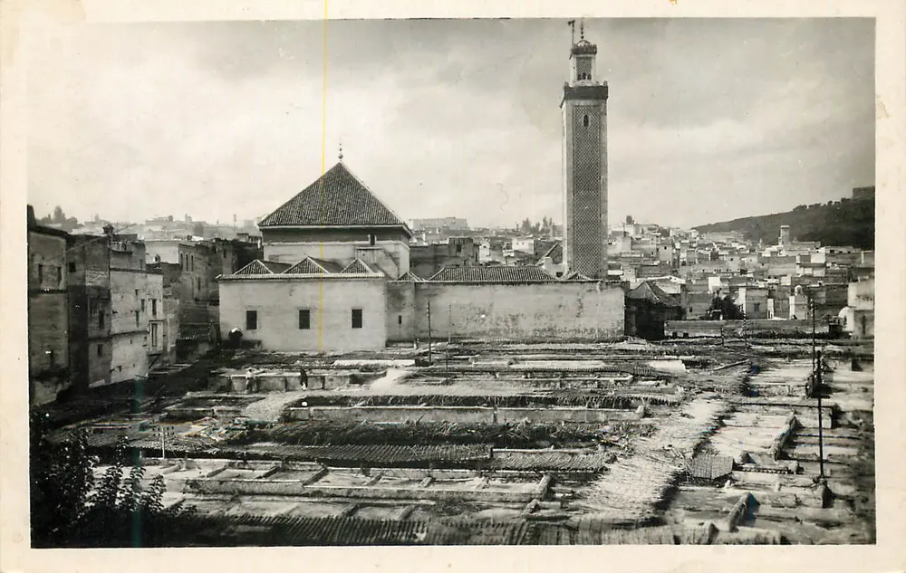Fès El Bali — Allgemeiner Blick auf die Zaouïa von Moulay Idriss — Ausgabe « La Cicogne », Casablanca - Vorderseite