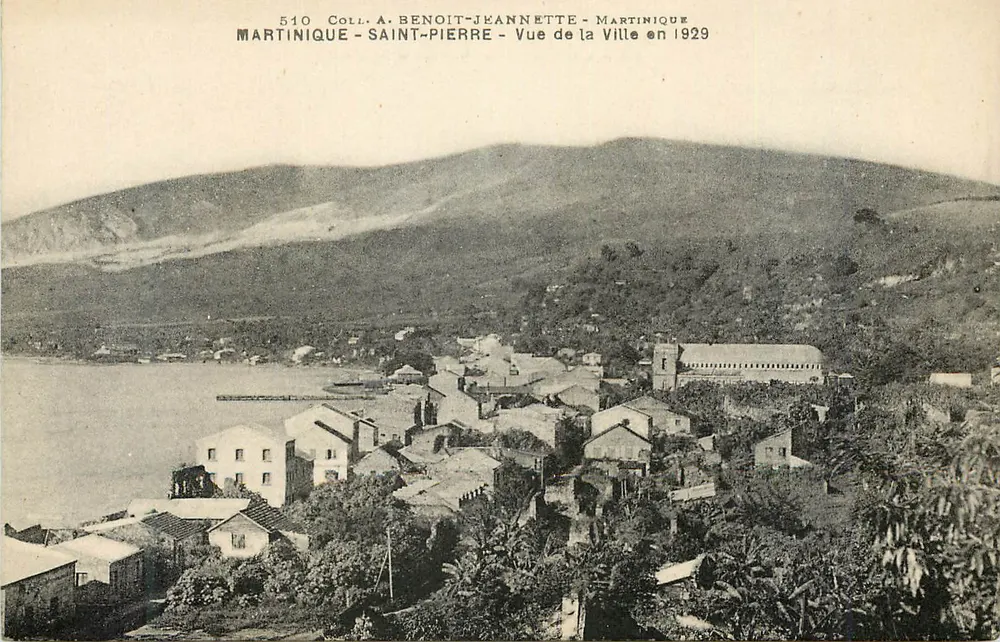 Saint-Pierre — Ansicht der Stadt 1929 — Sammlung A. Benoit-Jeannette - Vorderseite