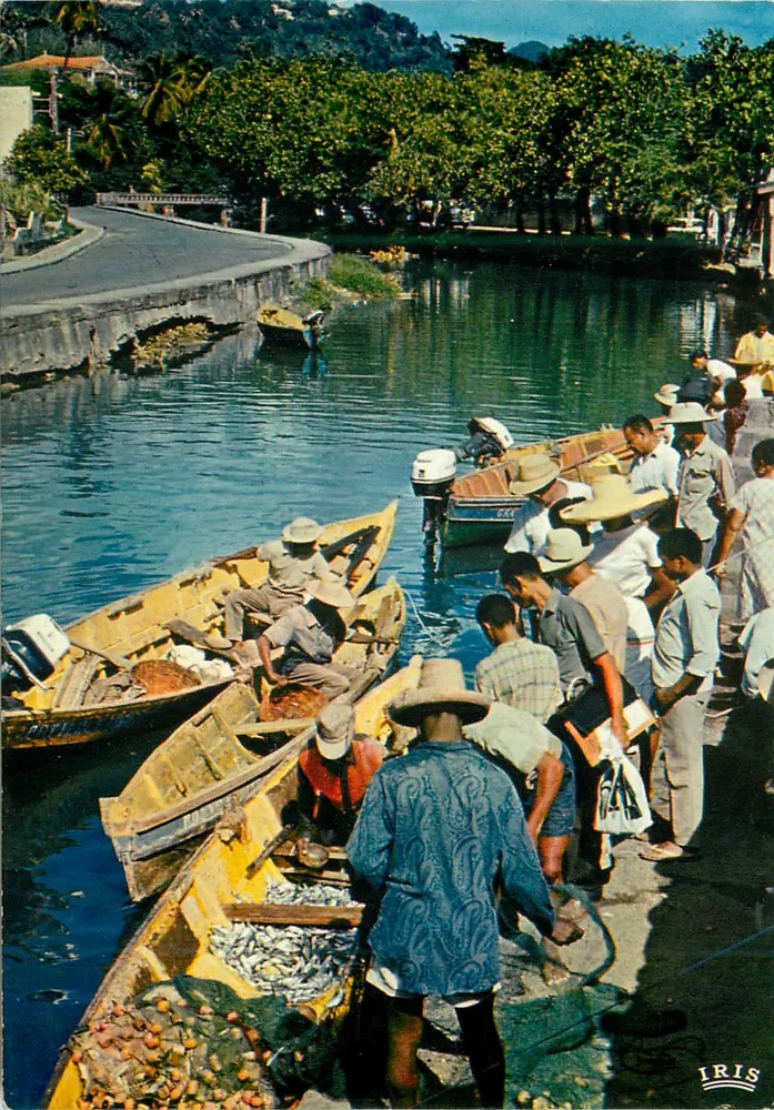 Fischmarkt in Fort-de-France — Martinique — Verlag IRIS - Vorderseite