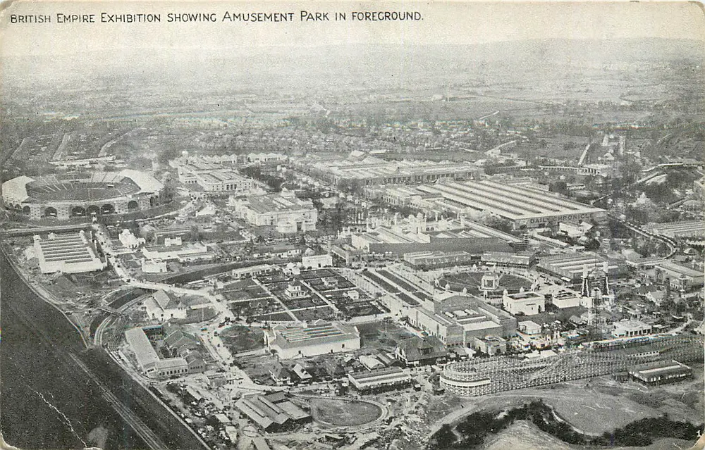 British Empire Exhibition — Vergnügungspark im Vordergrund — Daily Chronicle - Vorderseite